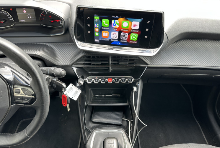 Peugeot 208 1.2 PureTech 100ch Style 118g / Entretien Peugeot / Première main / Rien à prévoir