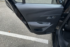 Peugeot 208 1.2 PureTech 100ch Style 118g / Entretien Peugeot / Première main / Rien à prévoir