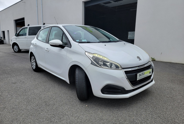 Peugeot 208 Phase 2 5 Portes 1.2 VTi 12V 82 cv