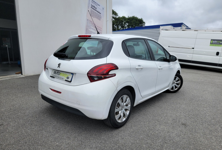 Peugeot 208 Phase 2 5 Portes 1.2 VTi 12V 82 cv