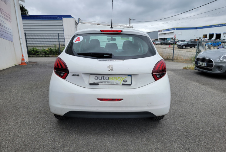 Peugeot 208 Phase 2 5 Portes 1.2 VTi 12V 82 cv