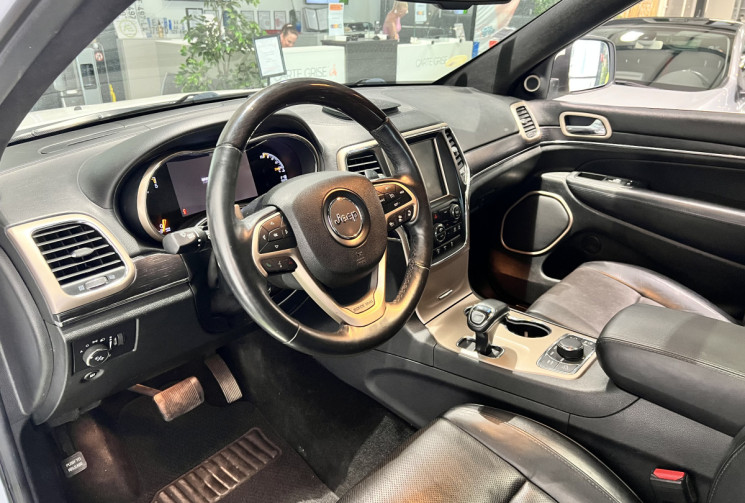 Jeep GRAND CHEROKEE V6 3.0 SUMMIT 