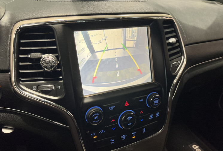 Jeep GRAND CHEROKEE V6 3.0 SUMMIT 