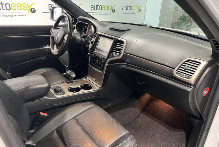 Jeep GRAND CHEROKEE V6 3.0 SUMMIT 