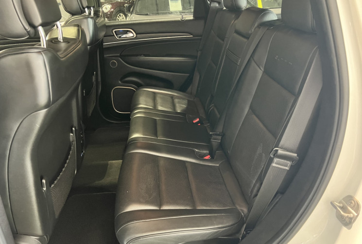 Jeep GRAND CHEROKEE V6 3.0 SUMMIT 