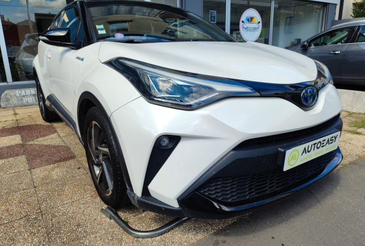 Toyota C-HR 122h GRAPHIC 2WD E-CVT MY22