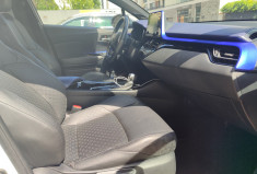 Toyota C-HR 122h GRAPHIC 2WD E-CVT MY22
