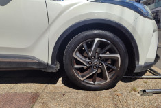 Toyota C-HR 122h GRAPHIC 2WD E-CVT MY22