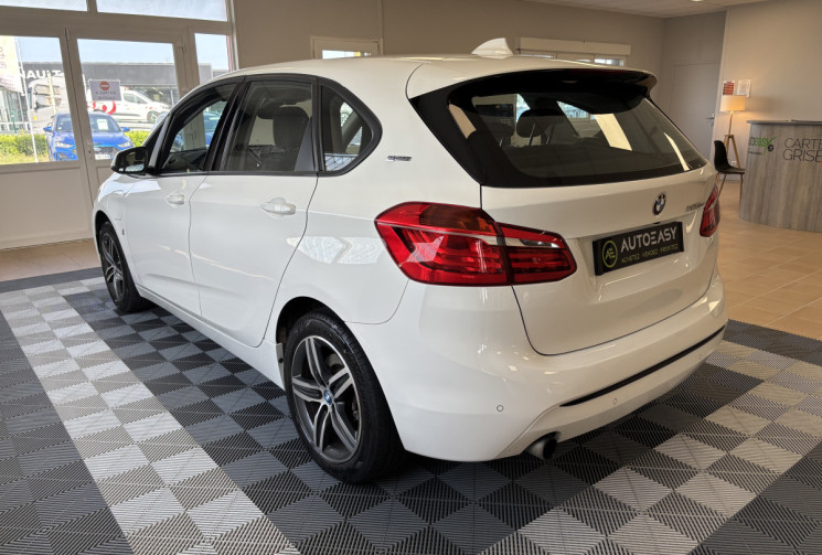 BMW Série 2 ACTIVE TOURER 225XE 1.5 i  225 HYBRID 4x4 136  SPORT