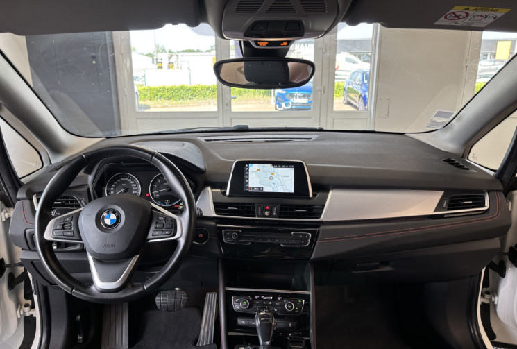 BMW Série 2 ACTIVE TOURER 225XE 1.5 i  225 HYBRID 4x4 136  SPORT