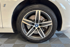 BMW Série 2 ACTIVE TOURER 225XE 1.5 i  225 HYBRID 4x4 136  SPORT