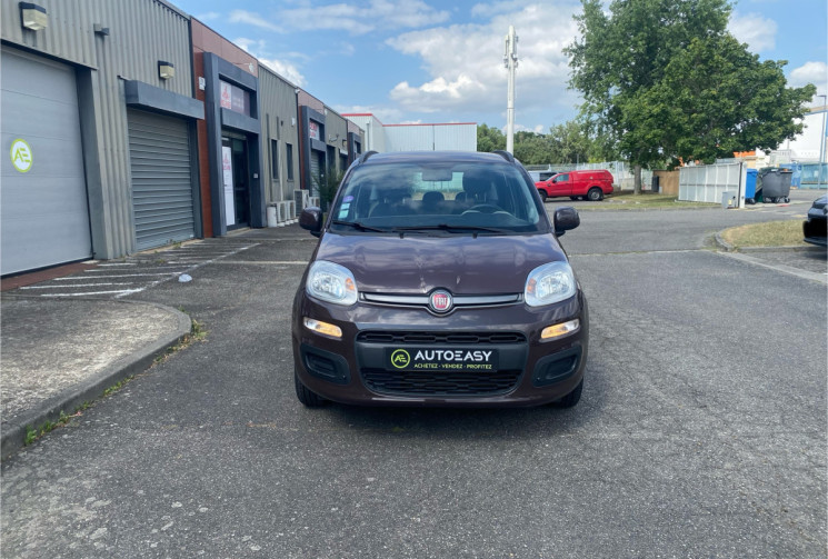 FIAT Panda 1.2 69 LOUNGE / City Park / Bluetooth