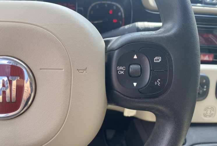 FIAT Panda 1.2 69 LOUNGE / City Park / Bluetooth