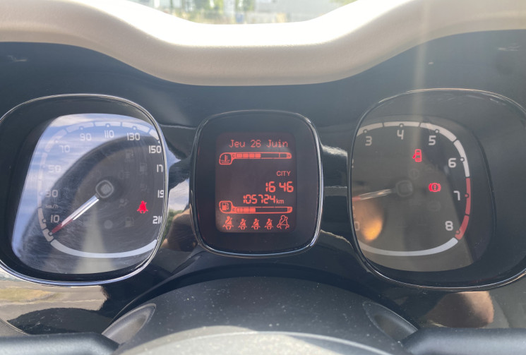 FIAT Panda 1.2 69 LOUNGE / City Park / Bluetooth