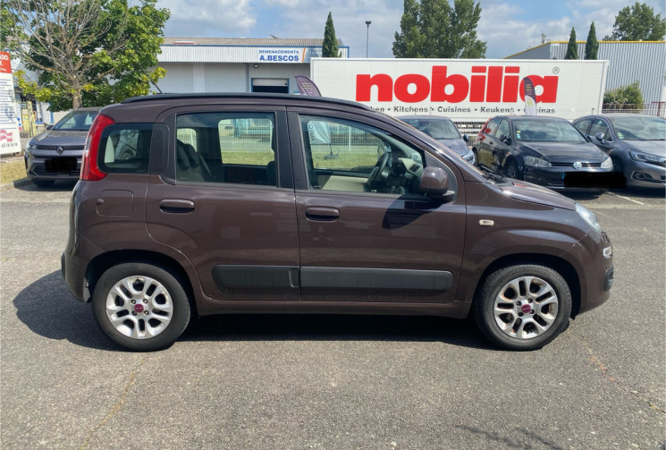 FIAT Panda 1.2 69 LOUNGE / City Park / Bluetooth