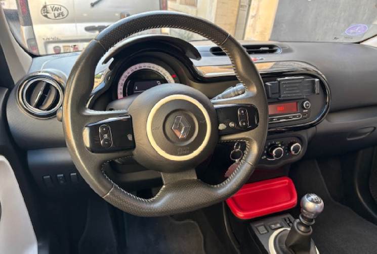 Renault Twingo III 0.9 TCe S&S 90 cv INTENS / SIEGE CHAUFFANT / JANTE ALU / CLIM 