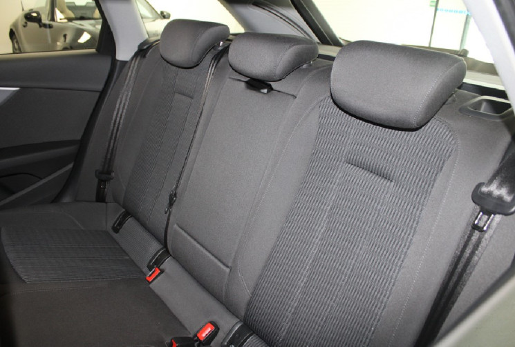 Audi A4 Avant 2.0 190 CV BUSINESS Entretien AUDI 