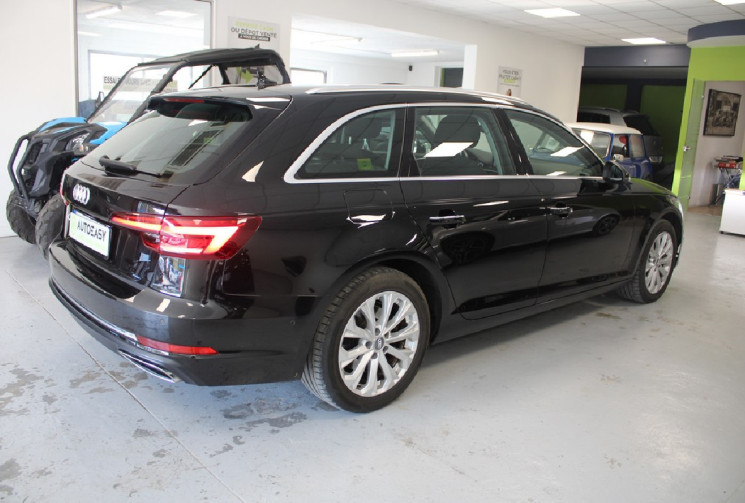 Audi A4 Avant 2.0 190 CV BUSINESS Entretien AUDI 