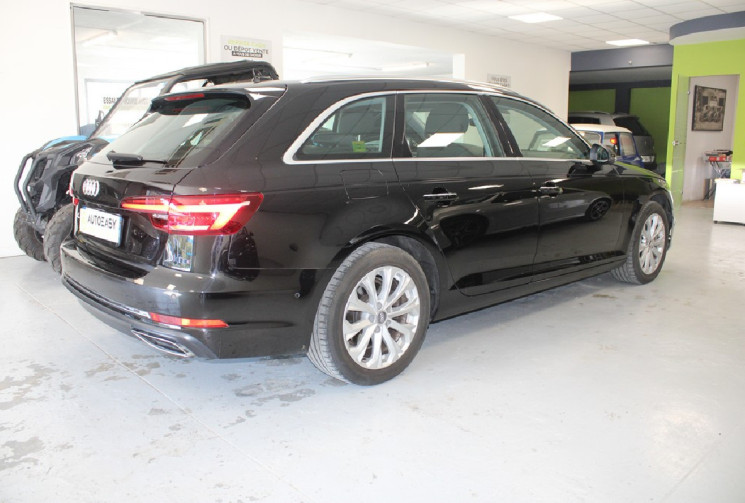 Audi A4 Avant 2.0 190 CV BUSINESS Entretien AUDI 