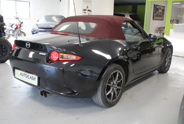 Mazda MX-5 131 cv Sky Activ ELEGANCE BOSE 