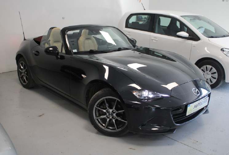 Mazda MX-5 131 cv Sky Activ ELEGANCE BOSE 