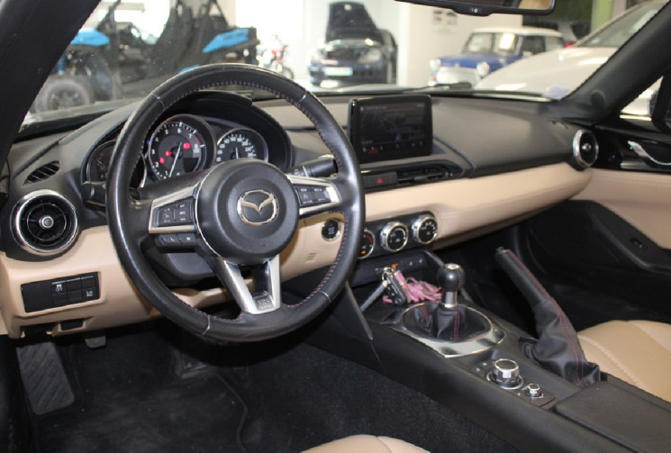 Mazda MX-5 131 cv Sky Activ ELEGANCE BOSE 