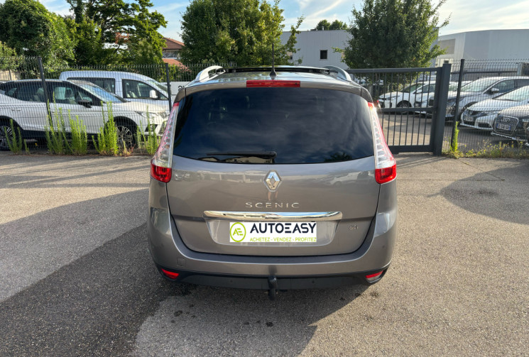 Renault GRAND SCENIC 1.6 dCi / 130 CH / Bose / 7 PLACES