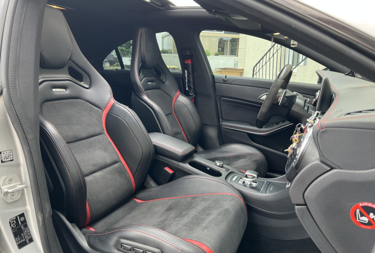 Mercedes CLA 45 AMG 2.0 i Turbo 4MATIC 7G-DCT 360CH EDITION ONE