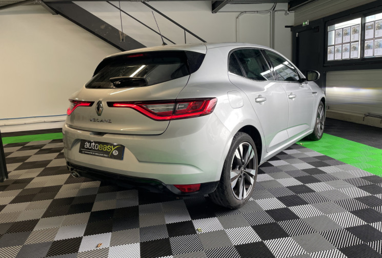 Renault Megane 1.5 Blue dCi 115ch Intens (caméra de recul)
