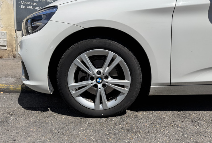 BMW SERIE 2 ACTIVETOURER Lounge (F45) 218i 1.5 i 12V 136 cv Origine France 1er main 