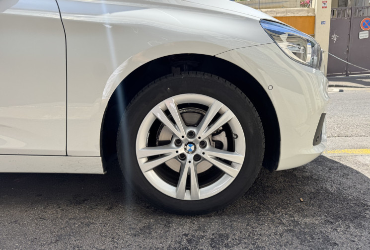 BMW SERIE 2 ACTIVETOURER Lounge (F45) 218i 1.5 i 12V 136 cv Origine France 1er main 
