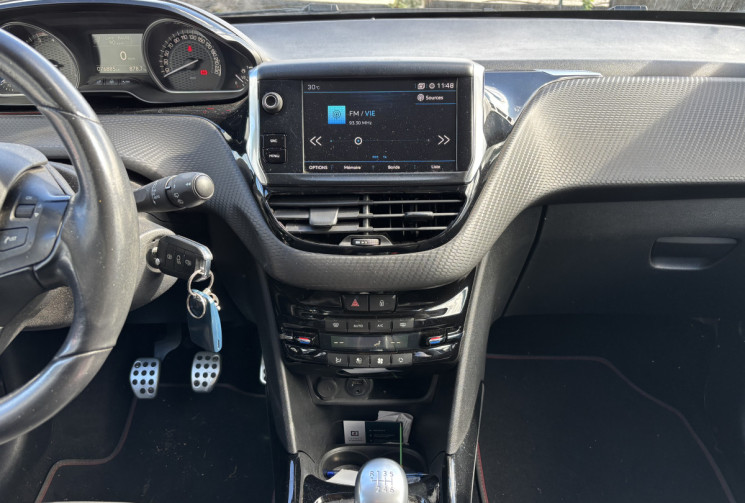 Peugeot 2008 1.2 THP 130 GTLINE
