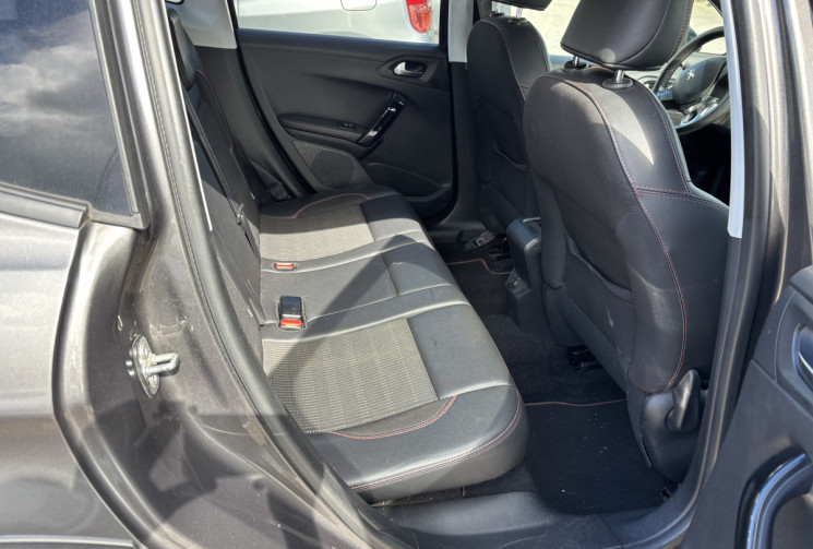 Peugeot 2008 1.2 THP 130 GTLINE