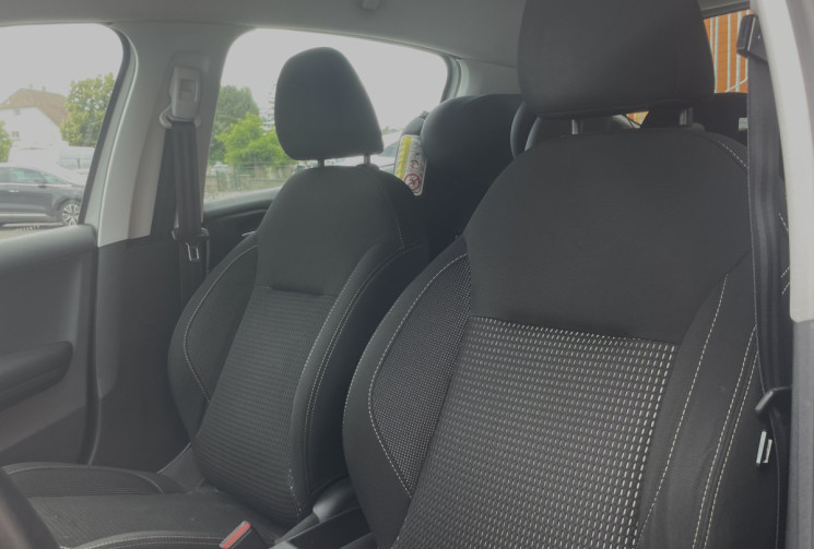 Peugeot 208 1.6 BlueHDi 100ch Allure