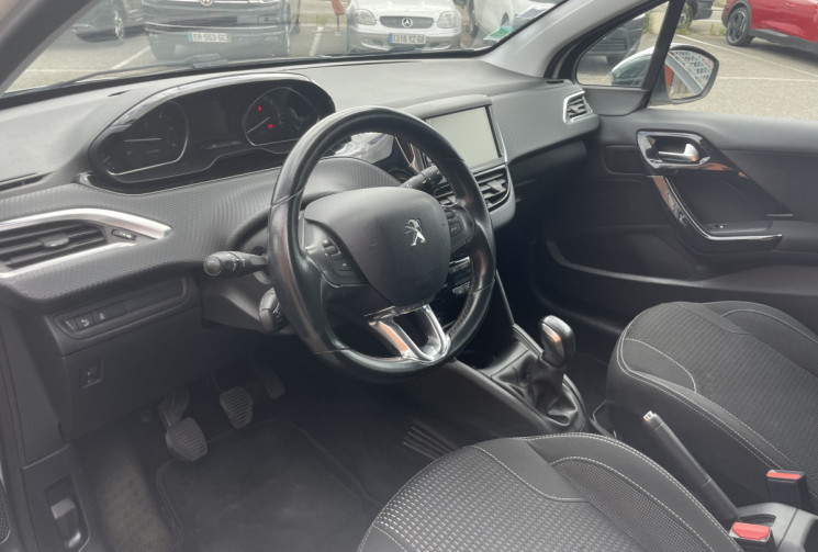 Peugeot 208 1.6 BlueHDi 100ch Allure