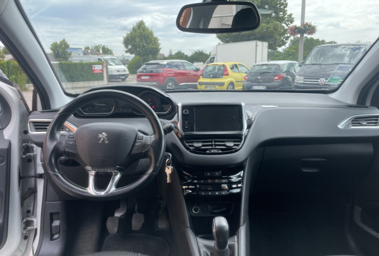 Peugeot 208 1.6 BlueHDi 100ch Allure