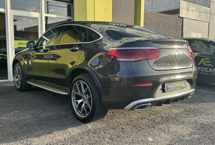 Mercedes GLC Coupé Phase 2 300 de 2.0 de 16V 306 EQ Power 4MATIC 9G-TRONIC 194 cv Boîte auto