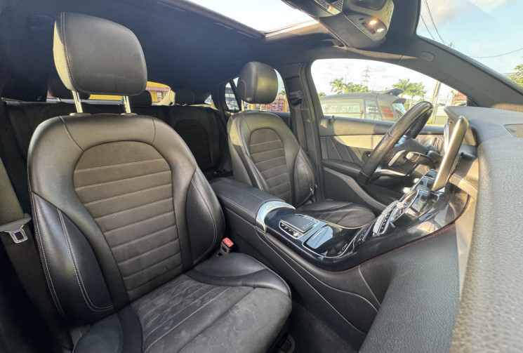 Mercedes GLC Coupé Phase 2 300 de 2.0 de 16V 306 EQ Power 4MATIC 9G-TRONIC 194 cv Boîte auto