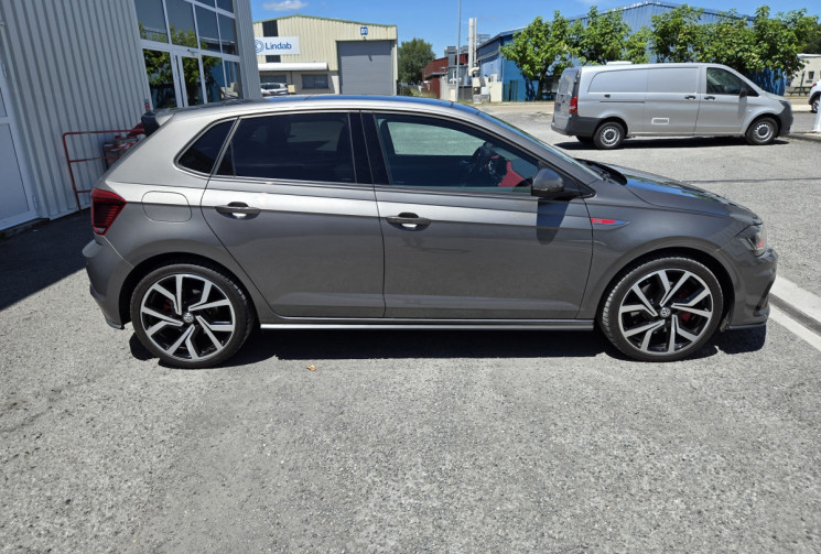 Volkswagen Polo 6 GTI 2.0 Tsi 200 cv DSG6 * Toit Ouvrant * origine France * Virtual Cockpit*  TBE   