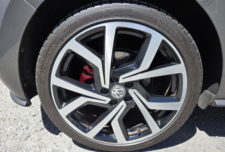 Volkswagen Polo 6 GTI 2.0 Tsi 200 cv DSG6 * Toit Ouvrant * origine France * Virtual Cockpit*  TBE   