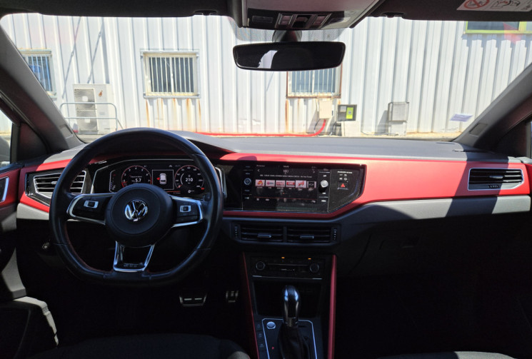Volkswagen Polo 6 GTI 2.0 Tsi 200 cv DSG6 * Toit Ouvrant * origine France * Virtual Cockpit*  TBE   