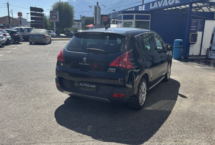 Peugeot 3008 2.0 HDI 200 Hybrid4 BMP6 S&S 163+37