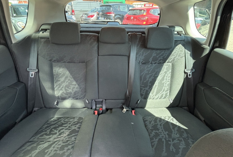 Peugeot 3008 2.0 HDI 200 Hybrid4 BMP6 S&S 163+37