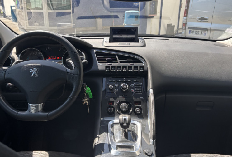Peugeot 3008 2.0 HDI 200 Hybrid4 BMP6 S&S 163+37
