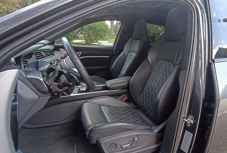 Audi e-tron SPORTBACK 50 313 CH - S-LINE - TO - GTIE 2027 - ORG FRANCE