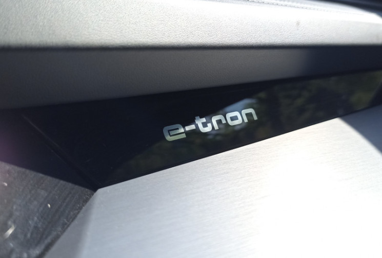 Audi e-tron SPORTBACK 50 313 CH - S-LINE - TO - GTIE 2027 - ORG FRANCE