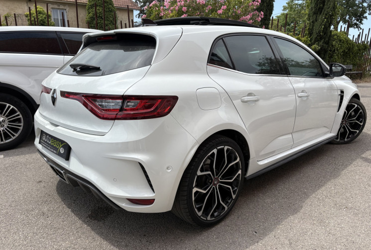 Renault Megane Sport EDC RS 280 / Blanc nacré / Toit ouvrant / Volant F1 / BOSE / 4Control / 