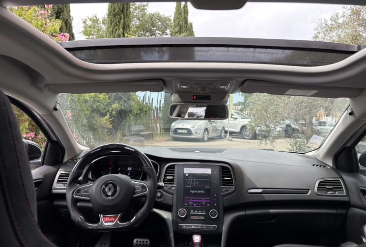 Renault Megane Sport EDC RS 280 / Blanc nacré / Toit ouvrant / Volant F1 / BOSE / 4Control / 