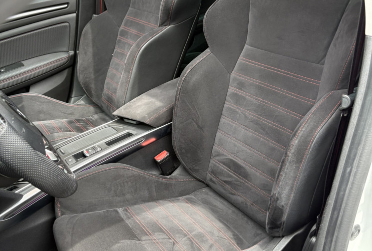 Renault Megane Sport EDC RS 280 / Blanc nacré / Toit ouvrant / Volant F1 / BOSE / 4Control / 