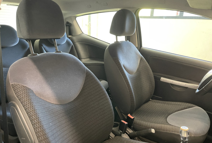 Citroën C2 1.4i 75cv Airplay / Climatisation 